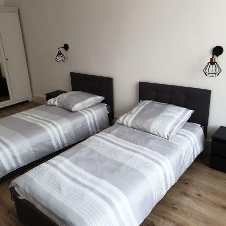 Ferienwohnung Kobi Kielce Exterior foto